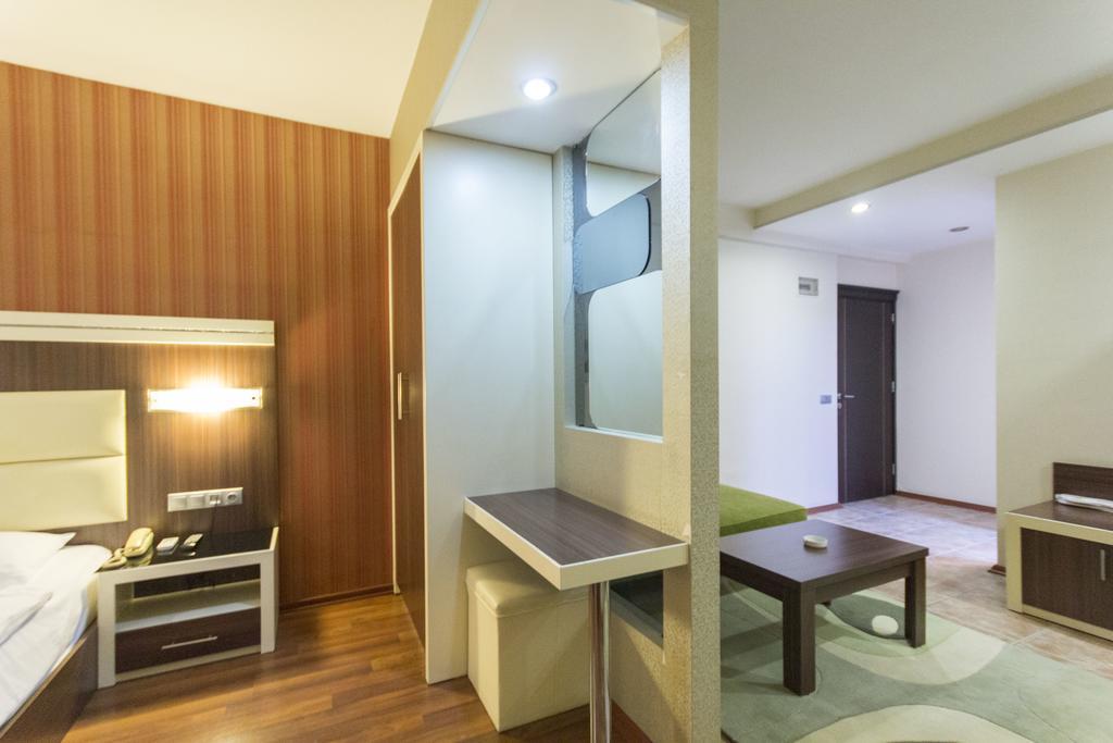 Sari Konak Apart Hotel Adana Pokój zdjęcie