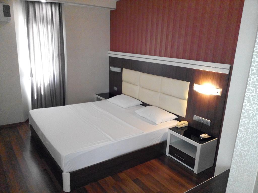 Sari Konak Apart Hotel Adana Zewnętrze zdjęcie